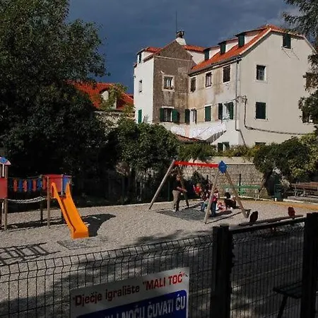 Sretna - Apartment Split